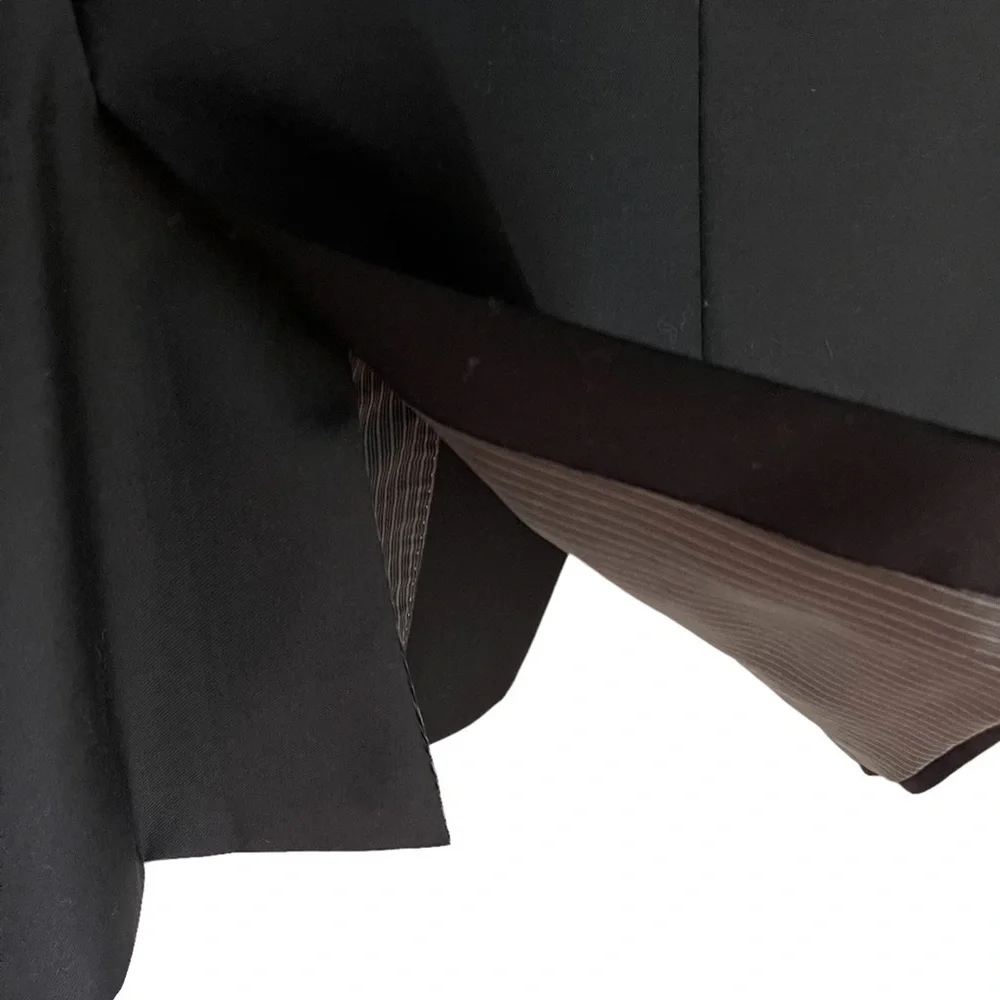 Calvin‎ Klein Slim Fit Two Buttons Black Wool Blazer Size: 42R